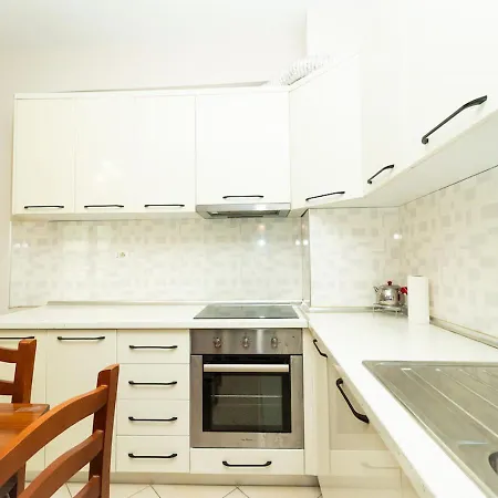 Albanian Roots -2br, Family Friendly Lejlighed Durrës