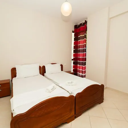 Albanian Roots -2br, Family Friendly * Дуррес