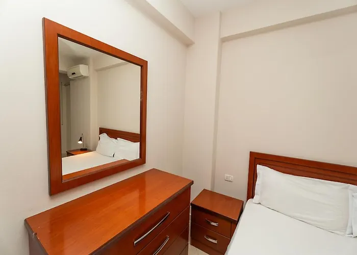 Lejlighed Albanian Roots -2br, Family Friendly Durrës